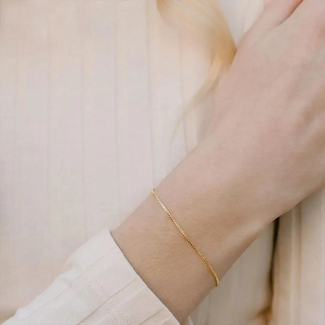 18K Gold Box Chain Bracelet