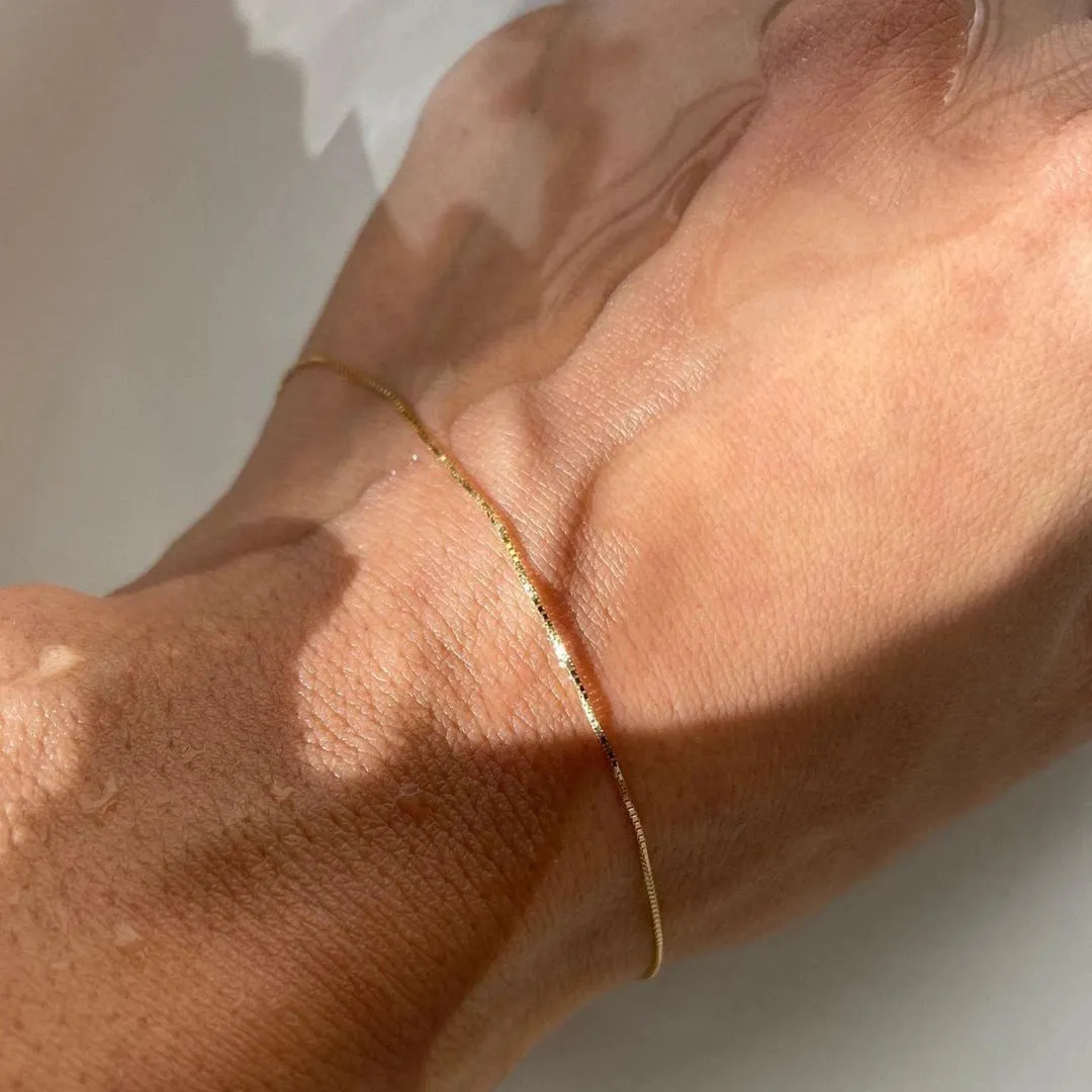 18K Gold Box Chain Bracelet