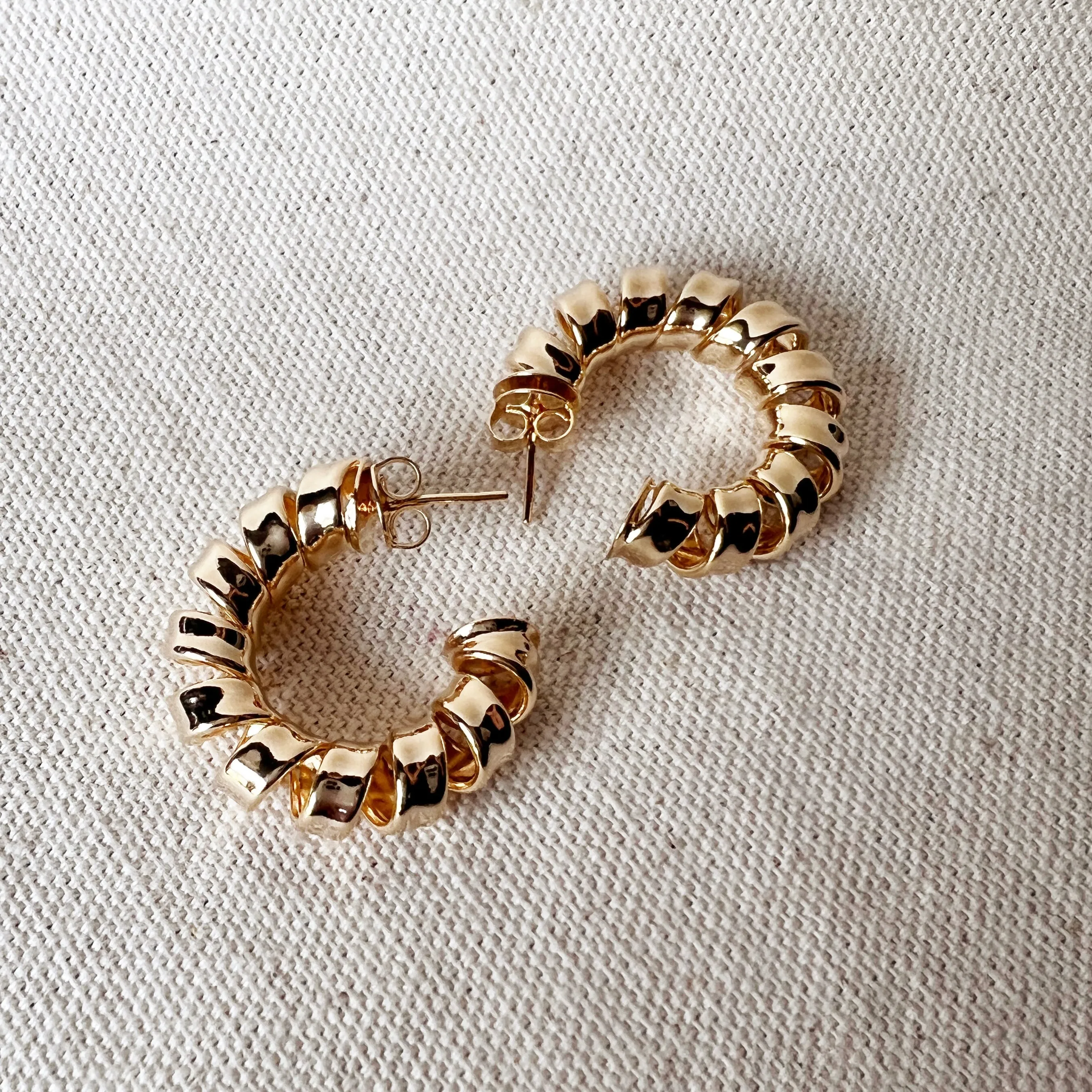 18k Gold Filled Curly C-Hoop Earrings Medium