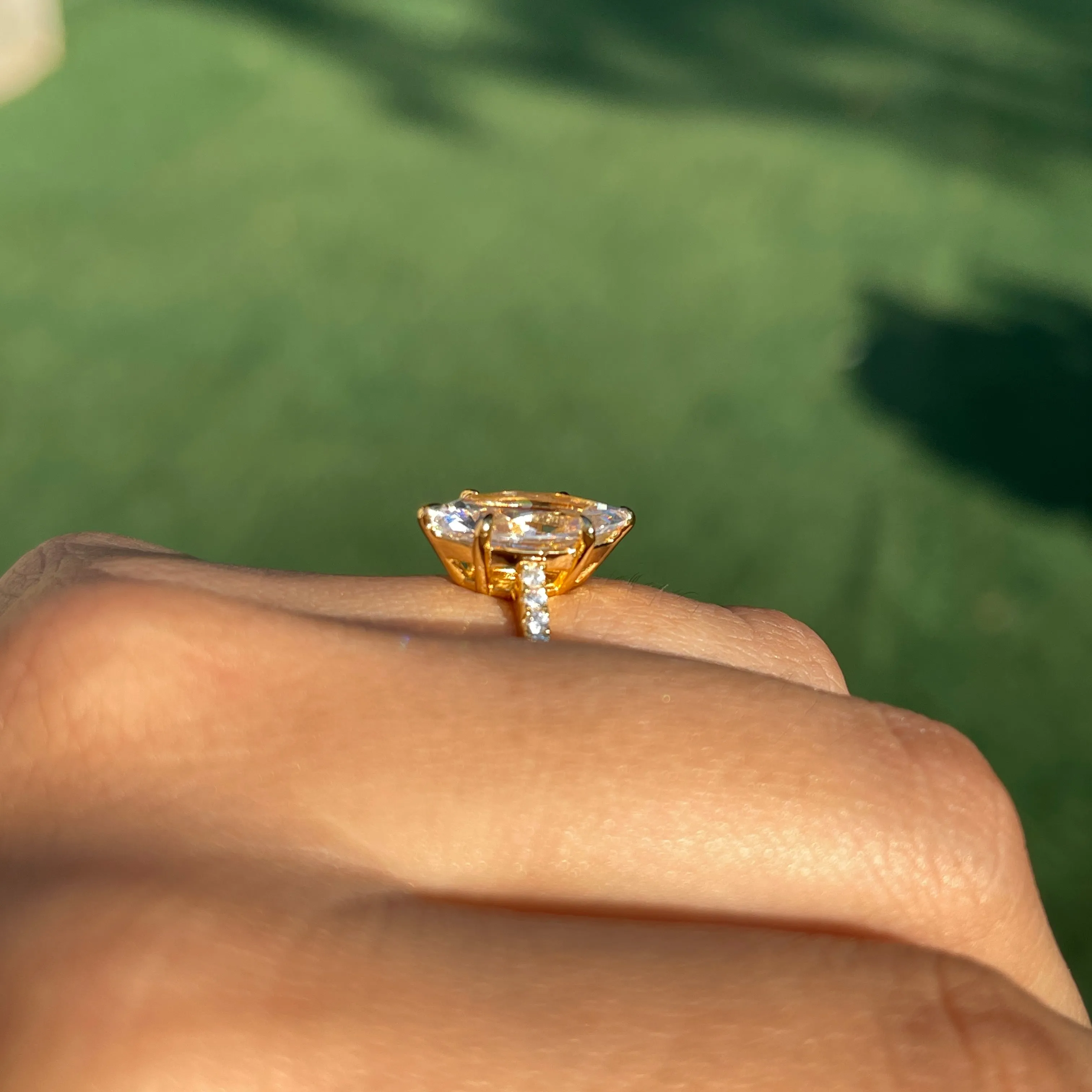 JADA CZ RING