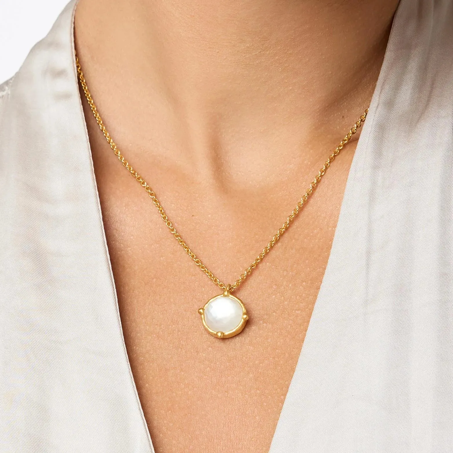 JULIE VOS Honeybee Solitaire Necklace