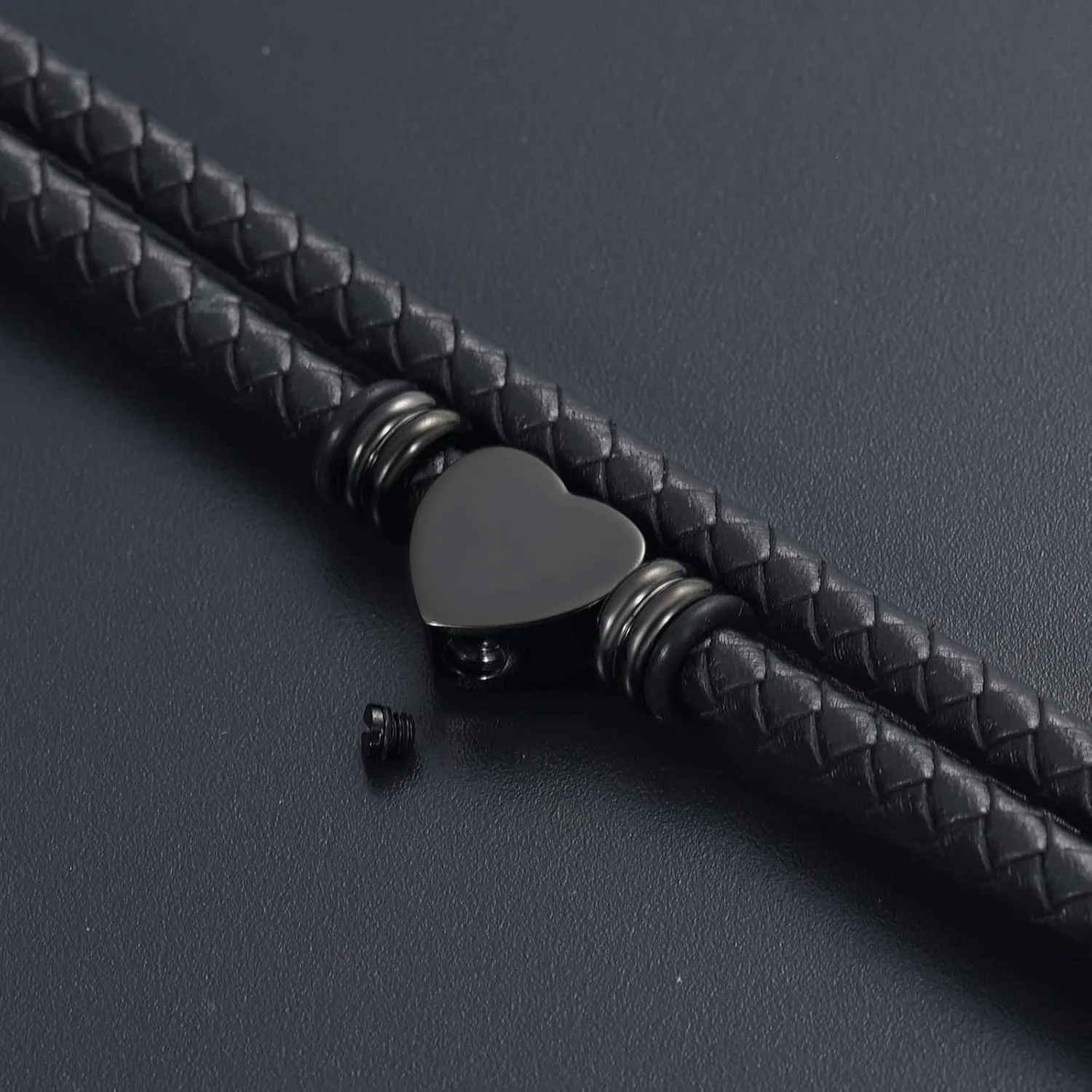 Oinsi Heart Urn Bracelet for Ashes, Cremation Jewelry Leather Bracelets for Men Women, Memorial Jewelry With Filling Kits