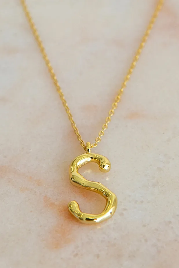Queencii  Letter Necklace 925 Sterling Silver / 18k Yellow Gold Plated