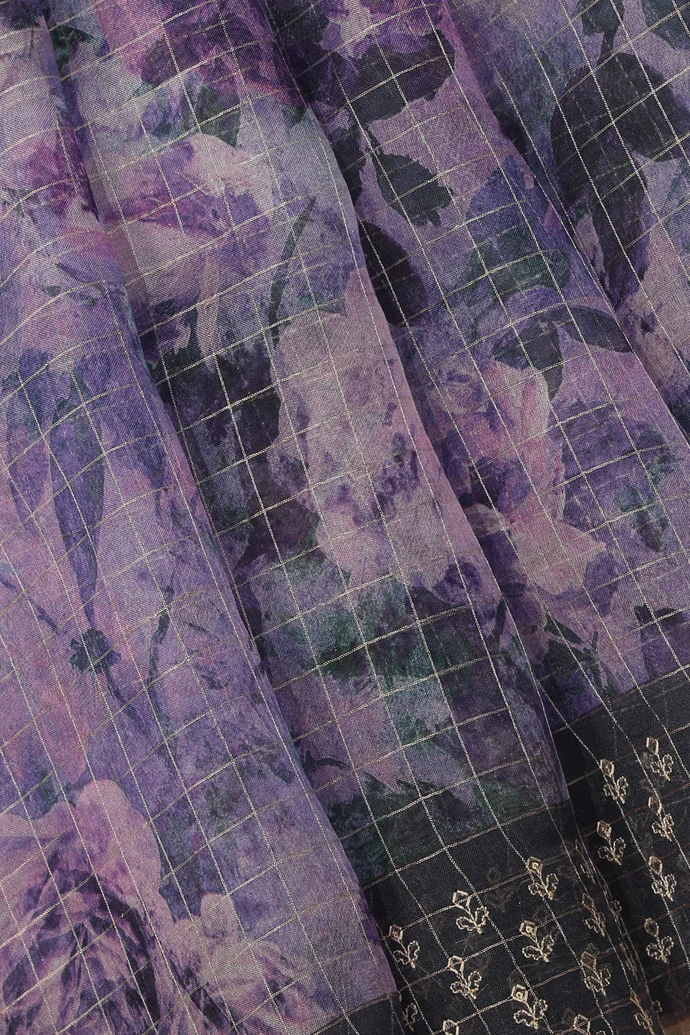 Simple Yet Elegant Floral Print Saree